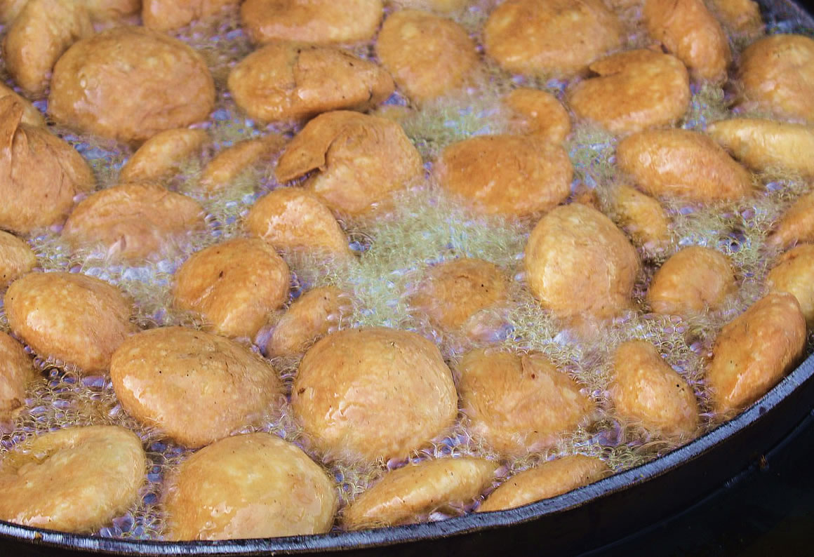 Deep fried kachoris